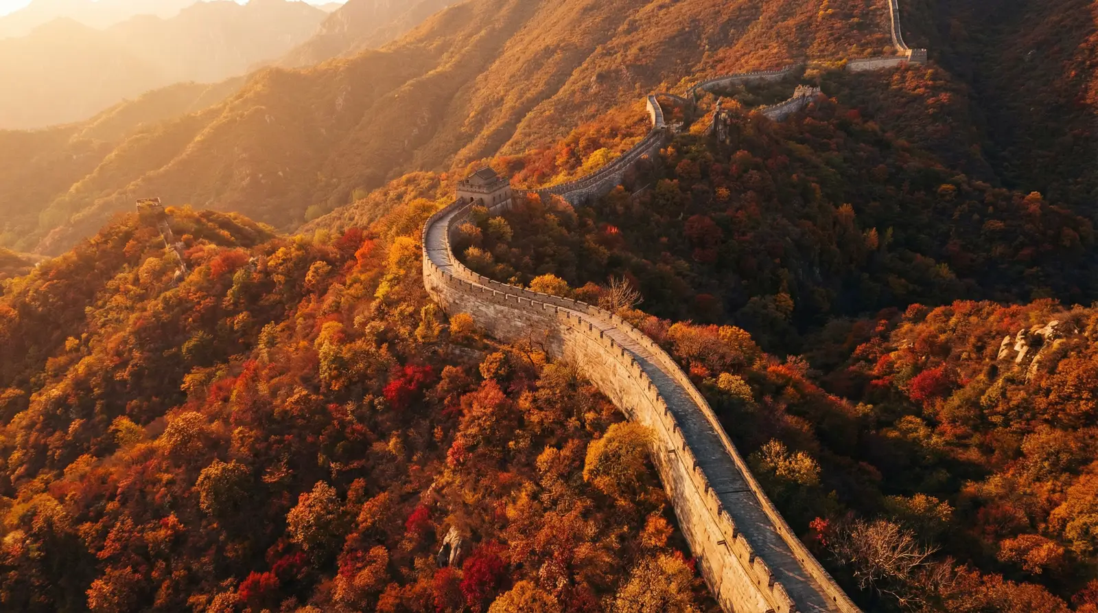 啦啦啦视频在线视频免费观看6 秋日长城航拍全景